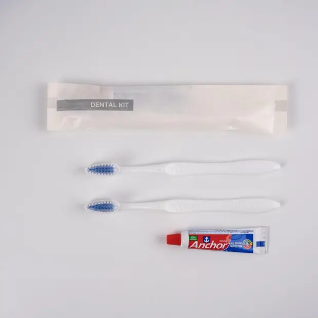 Dental Kit Duo Anchor in White Pouch